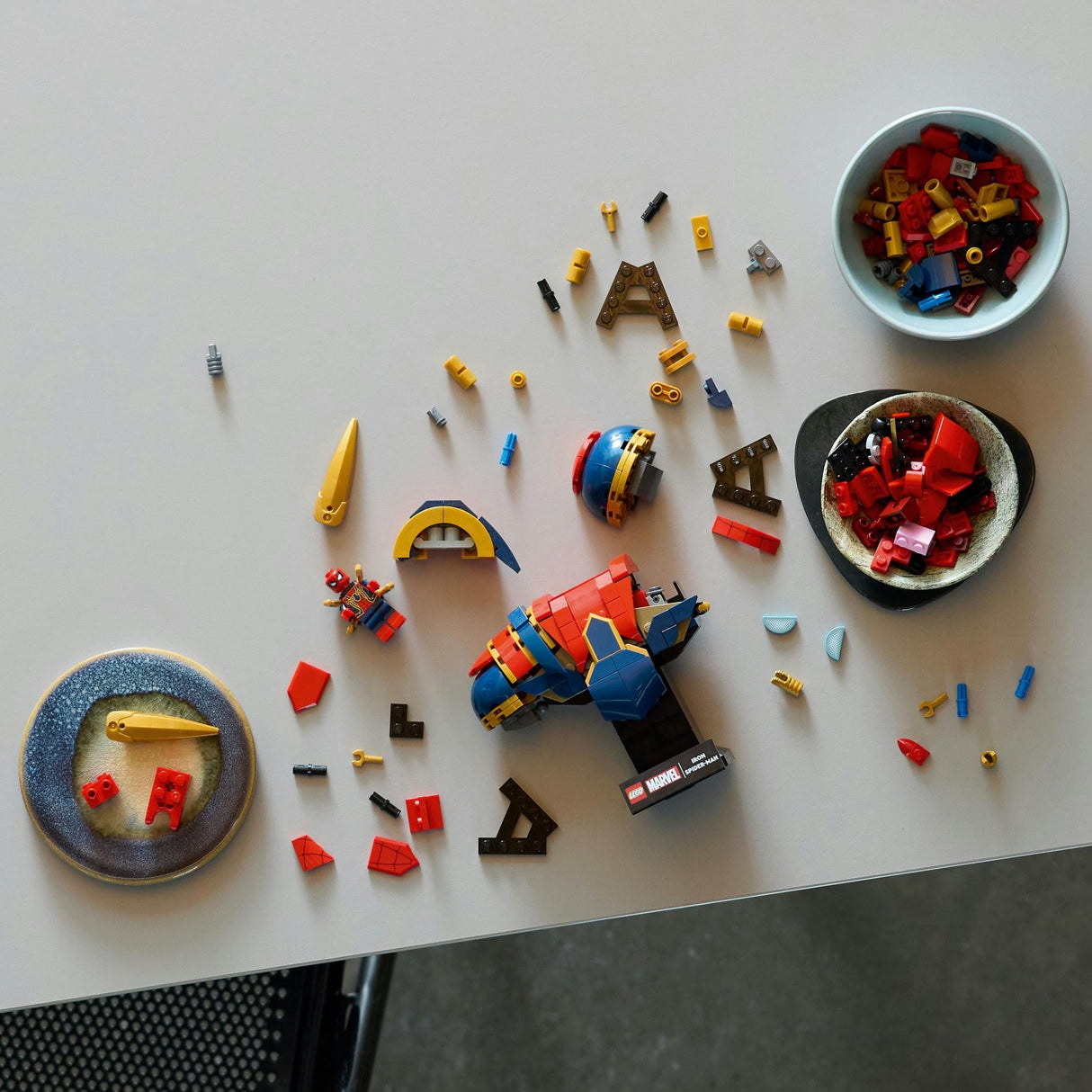 LEGO - Super Heroes - Iron Spider-Man Bust (76326) LEGO