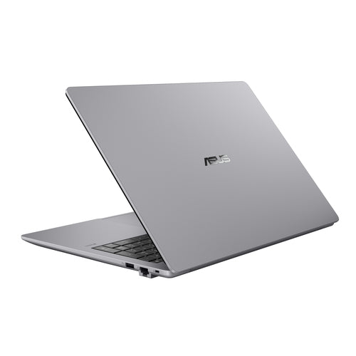 ASUS ExpertBook P3 G1 P3606CCA-MB0356X – set skråt forfra (vinkel 4); tastaturlayout illustrativt