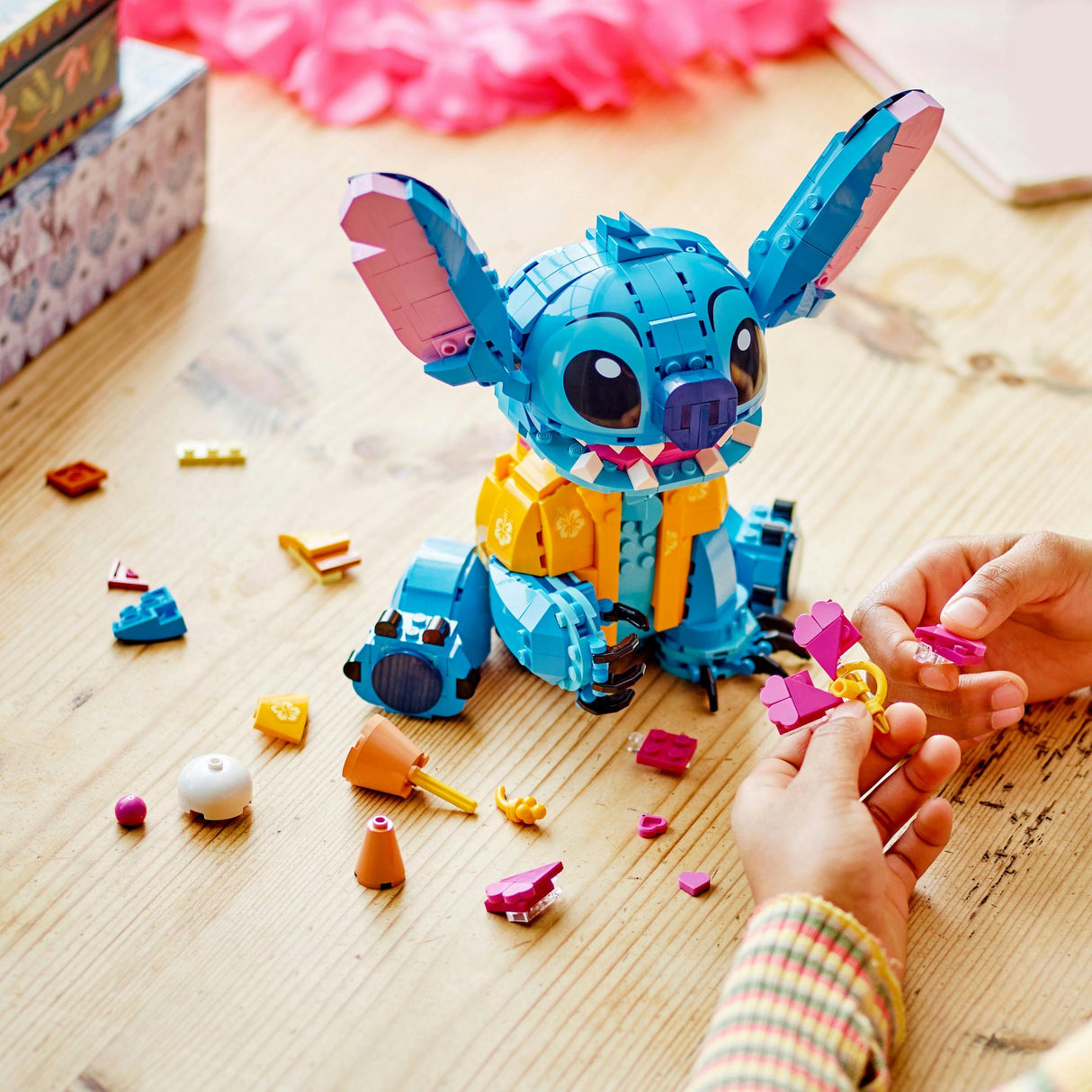 LEGO 43249 Disney Classic Stitch LEGO