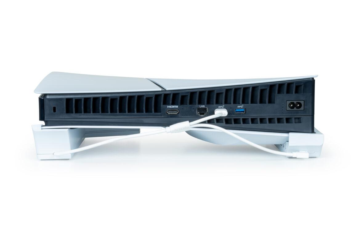 Nacon Horizontal Hub Station RGB/USB Hub, Hvid PS5 Slim