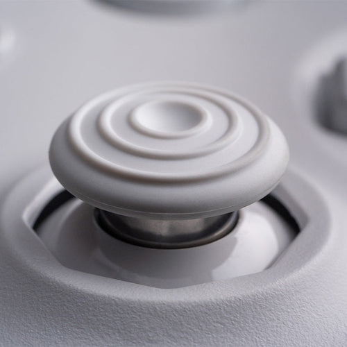 8BitDo 64 Bluetooth – retro-controller, hvid – Thumbstick i nærbillede