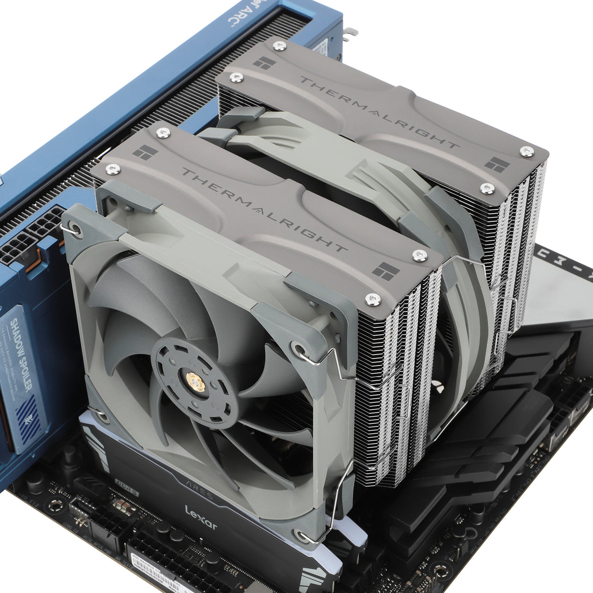 Thermalright Frost Commander 140 Sort Thermalright