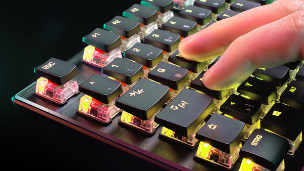 ROCCAT VULCAN TKL PRO LINEAR RED INGEN SLUTNING