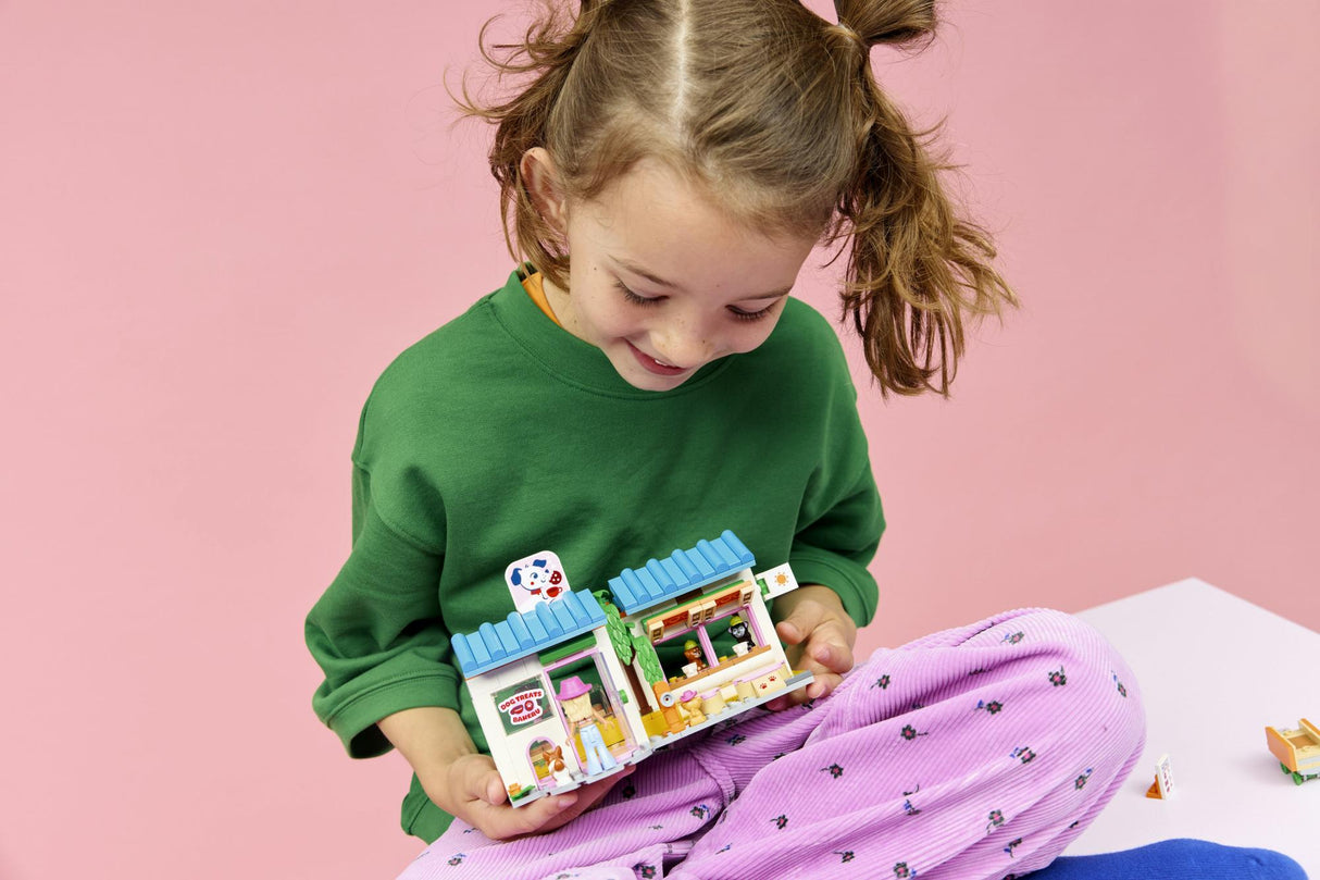 LEGO - LEGO Friends - Dog Treats Bakery (42677) LEGO