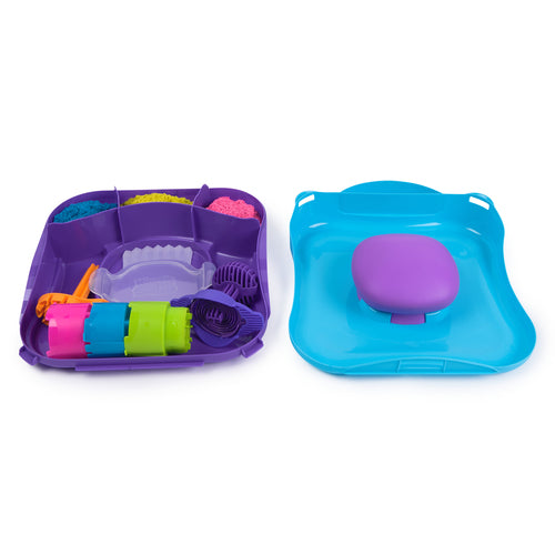 Kinetic Sand SquishMotion – Kreativt sandsæt 6069401 – åbent sæt med sand og redskaber