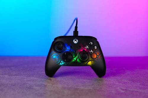 Turtle Beach Afterglow Ignite Time Machine – Xbox/PC – Controller med RGB-lys på bord