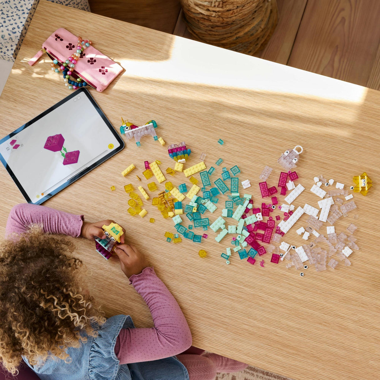 LEGO 11040 Classic magic box with transparent bricks LEGO