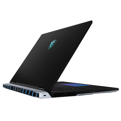 MSI Titan 18 HX A2WJ-1410FRY – bagside fra en anden vinkel