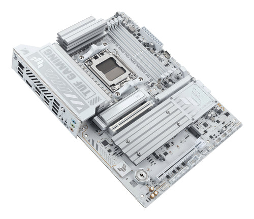 ASUS TUF GAMING X870-PRO WIFI7 W NEO – M.2-køleprofiler og PCIe-pladser