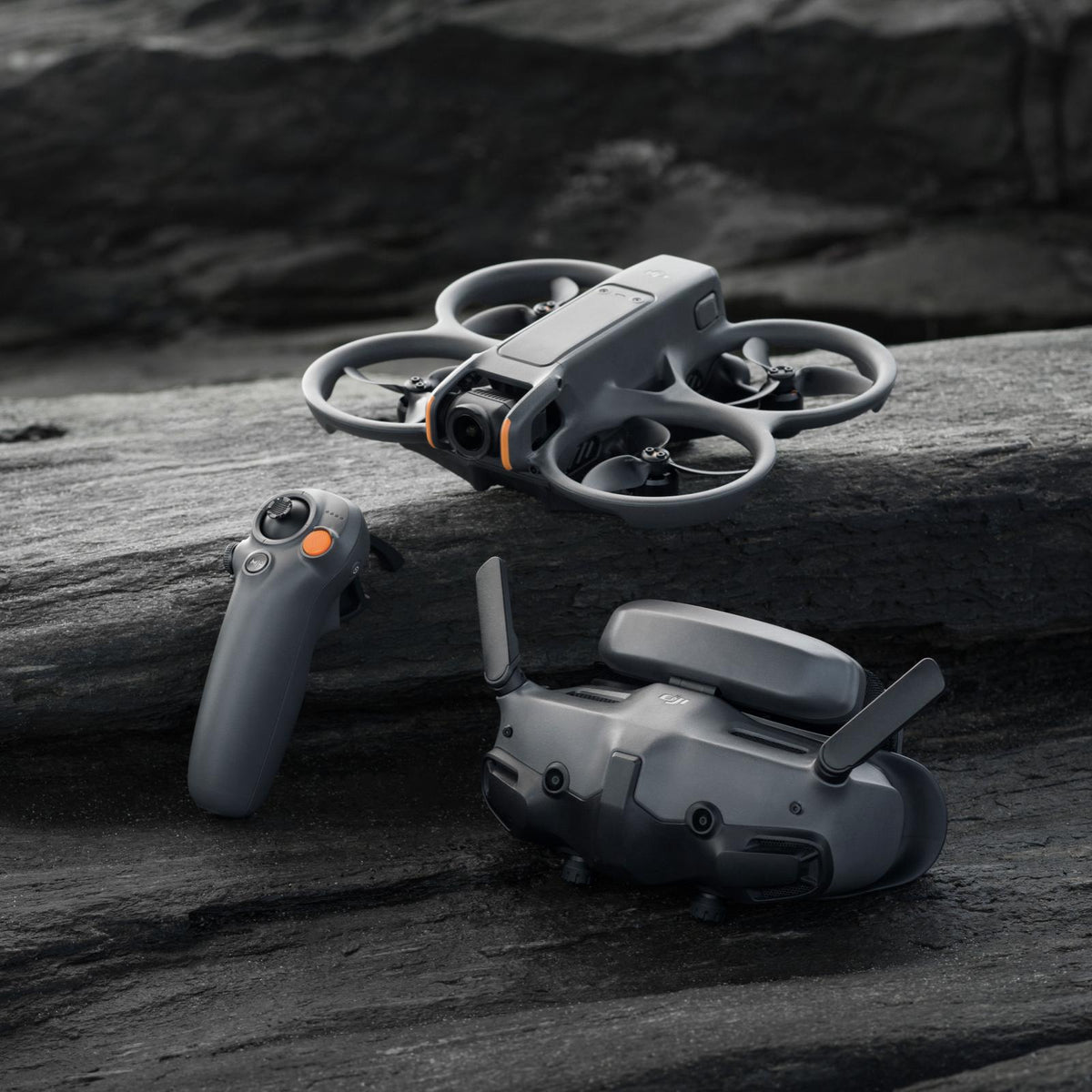 DJI - Avata 2 Fly More Combo (Single Battery) DJI