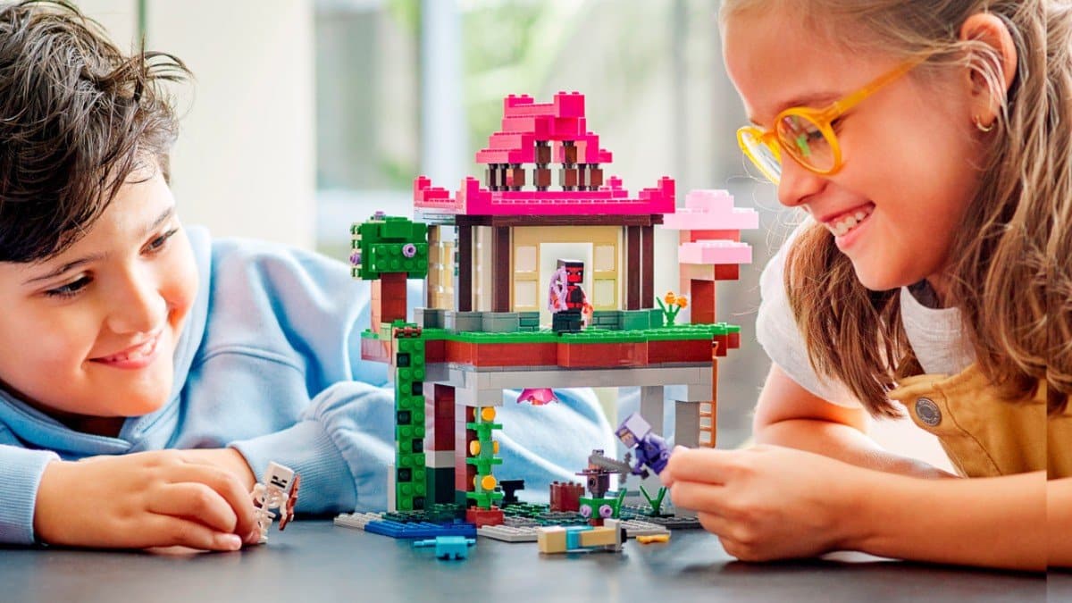 LEGO Minecraft - Træningsområdet (21183) Lego