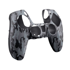 Trust GXT 748 – silikonecover til DualSense i camouflage – set skråt fra siden