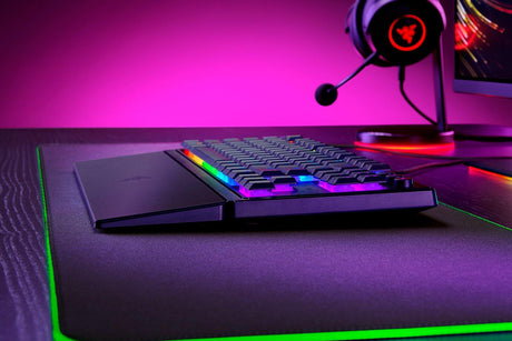 Razer - Ornata V3 Tenkeyless gaming keyboard Nordic Razer