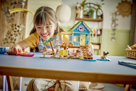 LEGO - Friends - Beach House with Seals (42699) LEGO