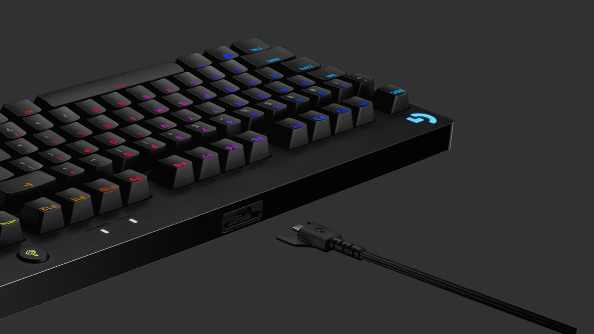 Logitech - PRO Gaming Keyboard - English (UK) - QWERTY Layout - Black - Mechanical Keyswitch - Windows, Mac OS Logitech