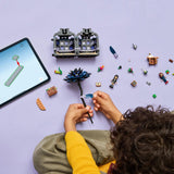 LEGO - Wednesday - Black Dahlia Flower (76784) LEGO
