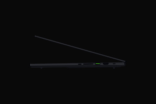 Razer Blade 16 U9 386H/64GB/2TBSSD/RTX 5090 – visning 5