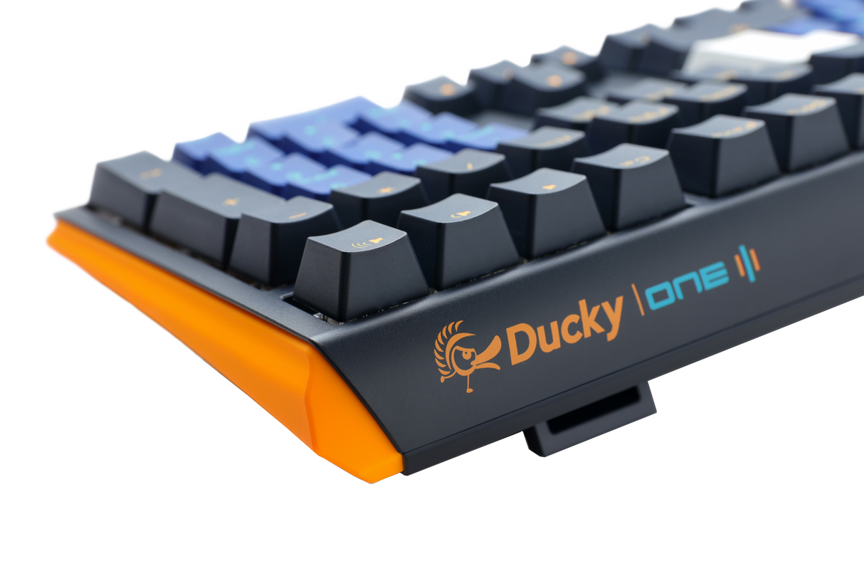 Ducky One 3 - Horizon Nordic - Fullsize - Cherry Silent Red