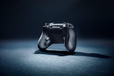 Razer -  Wolverine V3 Pro – Wireless Gaming Controller for Xbox & PC Razer