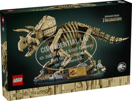 LEGO Jurassic World 77985 Triceratops-fossil – æske set skråt med vandmærke