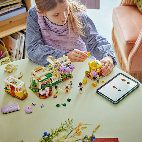 LEGO 42671 Friends Plant Cafe and Flower Kiosk