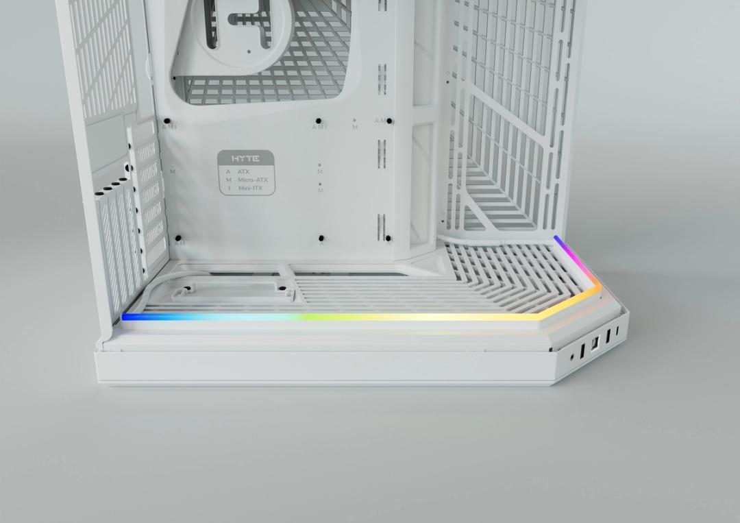 HYTE LN60 NOODLE  Light Strip, White HYTE