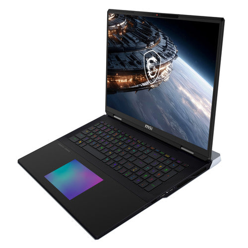 MSI Titan 18 HX A2WJ-1410FRY – skærm og kabinet fra siden