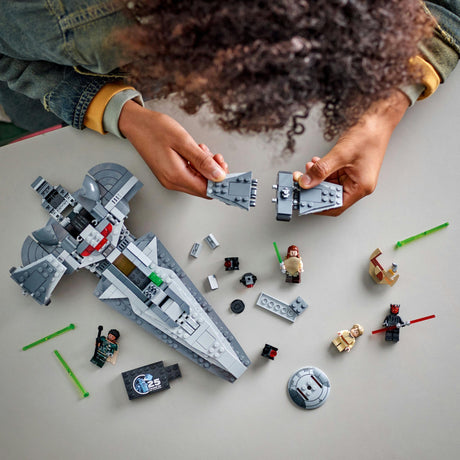 LEGO - Star Wars TM - Darth Maul's Sith Infiltrator™ (75383)