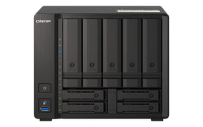 QNAP TS-h973AX-8G – front med drevbåse