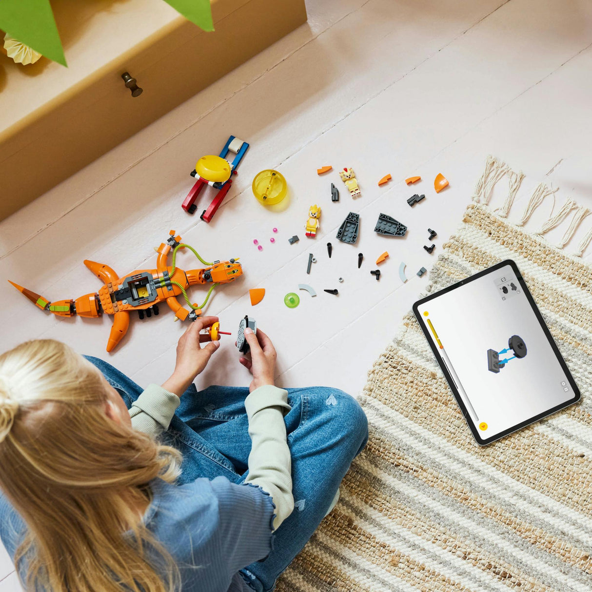 LEGO 77003 Sonic the Hedgehog Super Shadow vs. Biolizard LEGO