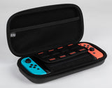 Konix One Piece Wano – etui til Nintendo Switch – produkt med kompatibelt udstyr vist som eksempel
