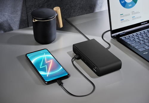 ASUS Triple Display USB-C Dock Duo DC301 – i en brugsopstilling