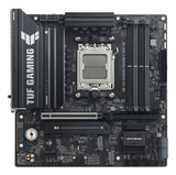 ASUS TUF GAMING B850M-E WIFI set ovenfra