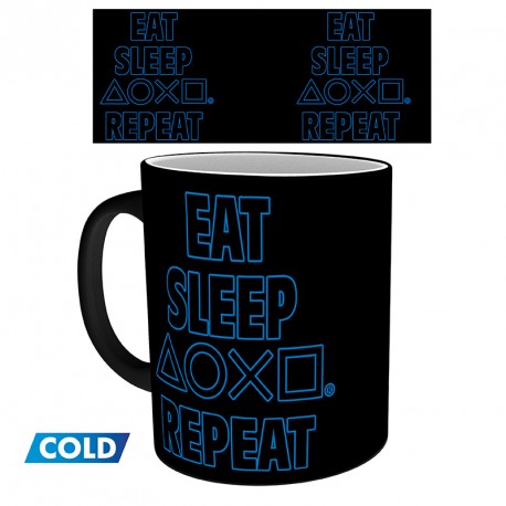 PlayStation Eat Sleep Repeat varmefølsomt krus – 320 ml