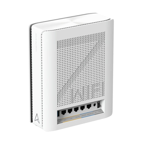 ASUS ZenWiFi BQ16 – bagpanel og netværksporte set skråt