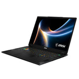 MSI Stealth 18 HX A2WI-203FRYNN – åben computer set skråt forfra