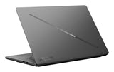 ASUS ROG Zephyrus G16 GU606AP-TB041W – set skråt forfra (vinkel 2); tastaturlayout illustrativt