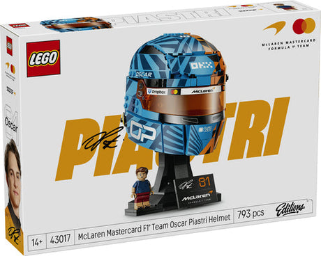 LEGO 43017 Oscar Piastri-hjelm – æsken set skråt forfra