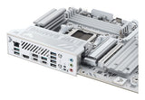 ASUS TUF GAMING X870-PRO WIFI7 W NEO – tilslutninger set fra siden