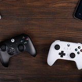 8BitDo Ultimate 3-mode Controller Xbox/PC Hvid – Sort og hvid variant illustreret