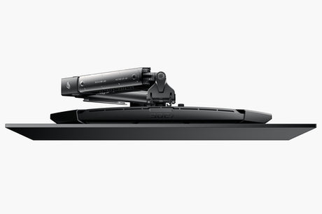 ASUS ROG Ergo AAS01R skærmarm – sammenfoldet arm og skærm set fra siden, skærm medfølger ikke