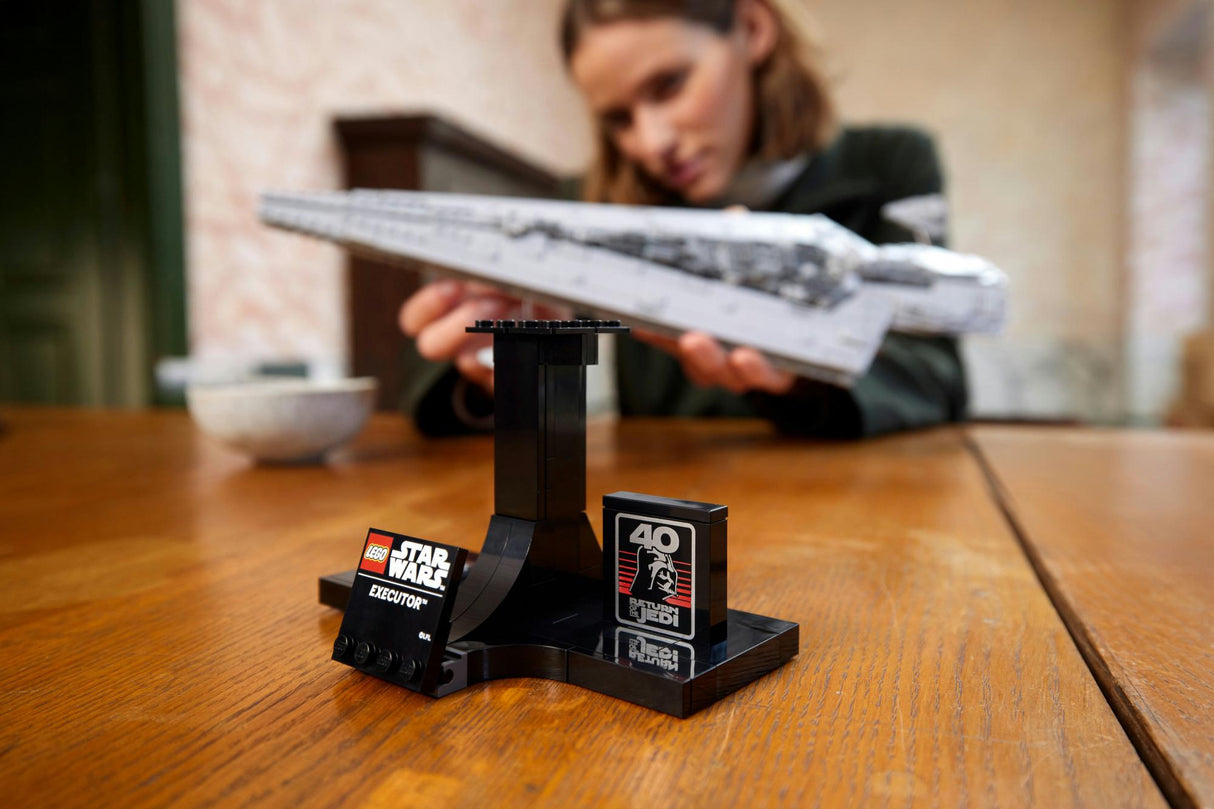LEGO - Star Wars TM - Executor Super Star Destroyer™ (75356) LEGO