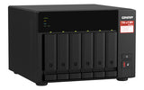 QNAP TS-673A – skråt forfra
