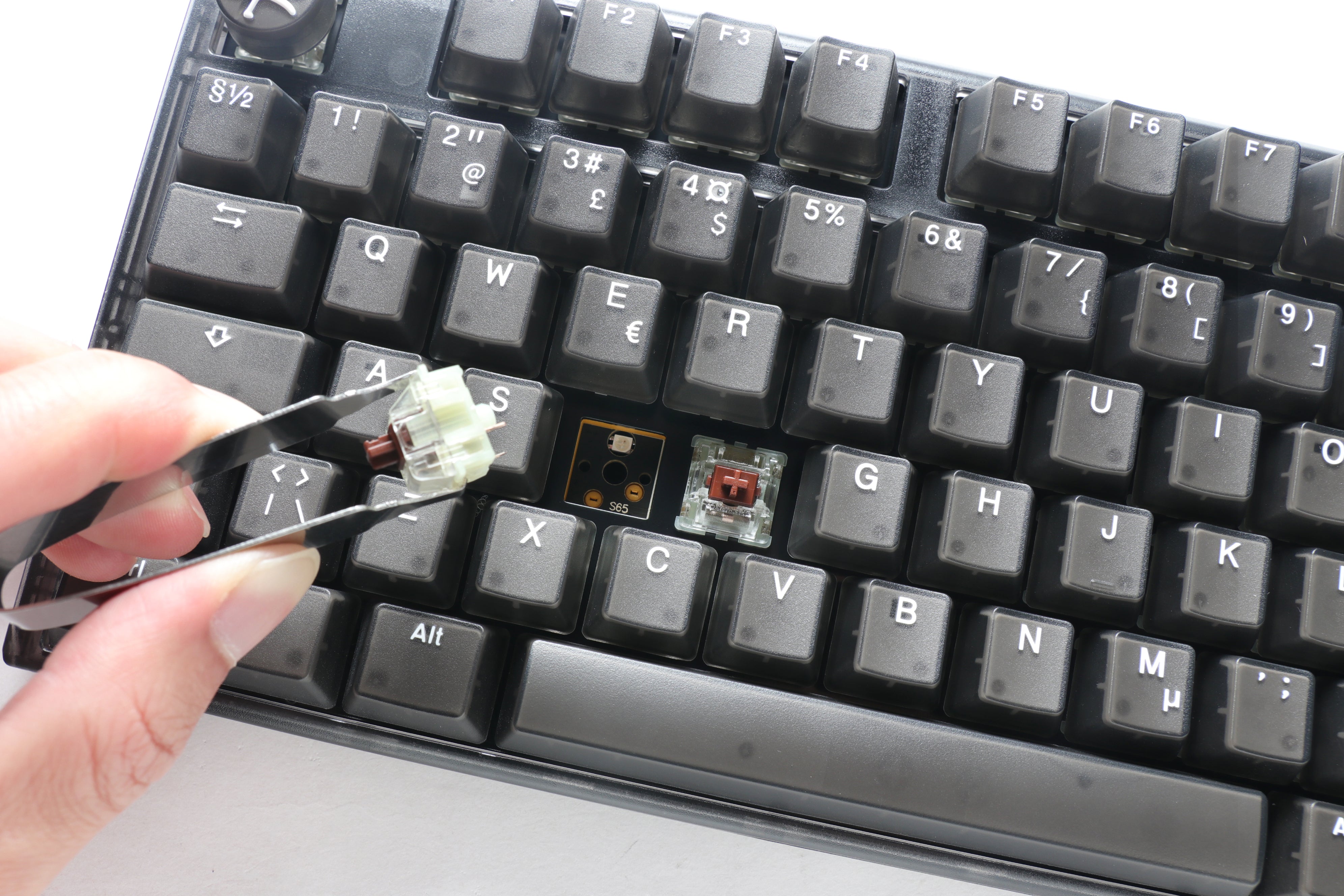 Ducky One 3 - Aura Black Nordic - Fullstorlek - Kailh Box Jellyfish Switch Y-RGB