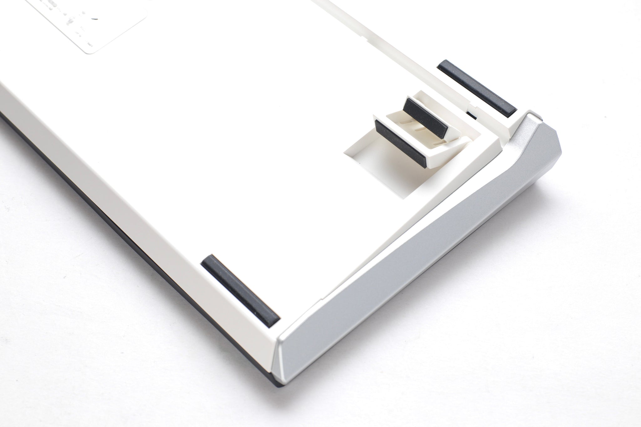 Ducky One 3 - Hot Swap ISO Barebone Black - Fullsize - RGB - Uden Switches/keycaps
