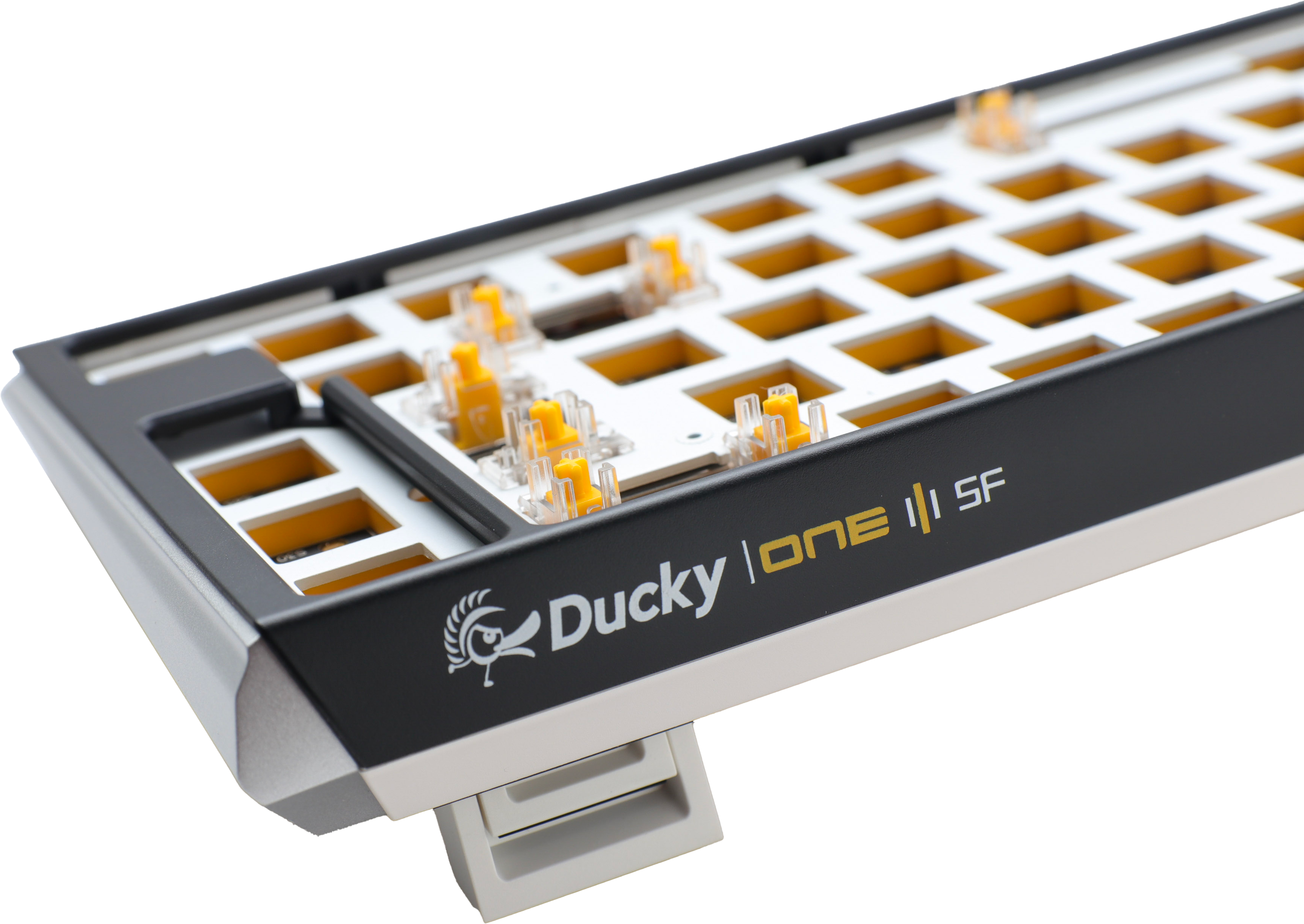 Ducky One 3 - Hot Swap ISO Barebone Black - SF 65% - RGB - Utan brytare/tangentknappar