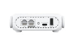 Hvid ASUS RT-BE58 Go rejserouter – bagside med foldede antenner