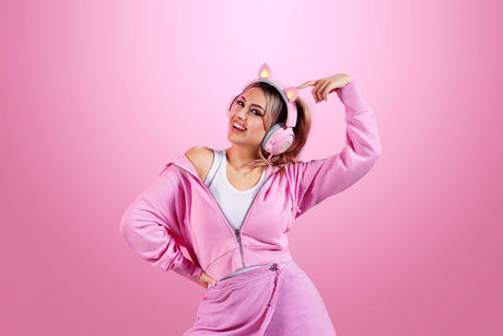 Razer Kraken Kitty V2 Pro – Gaming Headset with Interchangeable RGB Ears Razer