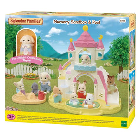 Sylvanian Families børnehavesæt – sandkasse og pool med figur