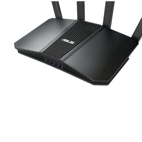 Detalje af kabinet og ventilationsåbninger på ASUS RT-BE55